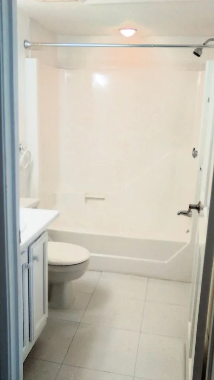 48 Forest St, Medford