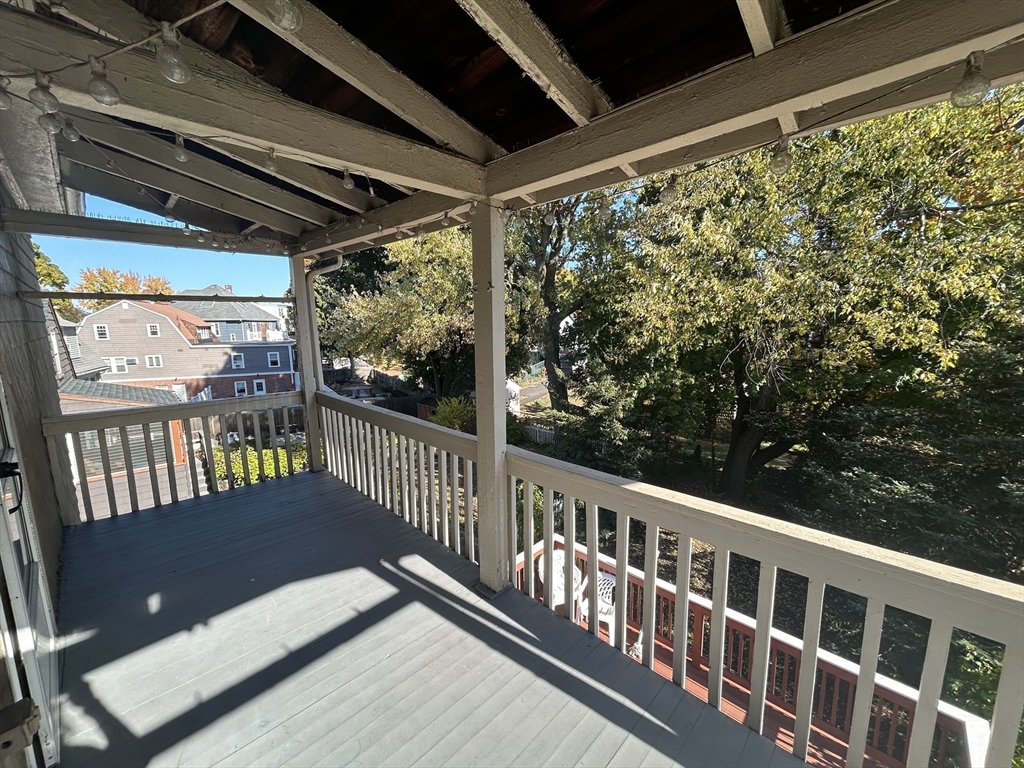 30 Emerson Rd, Winthrop