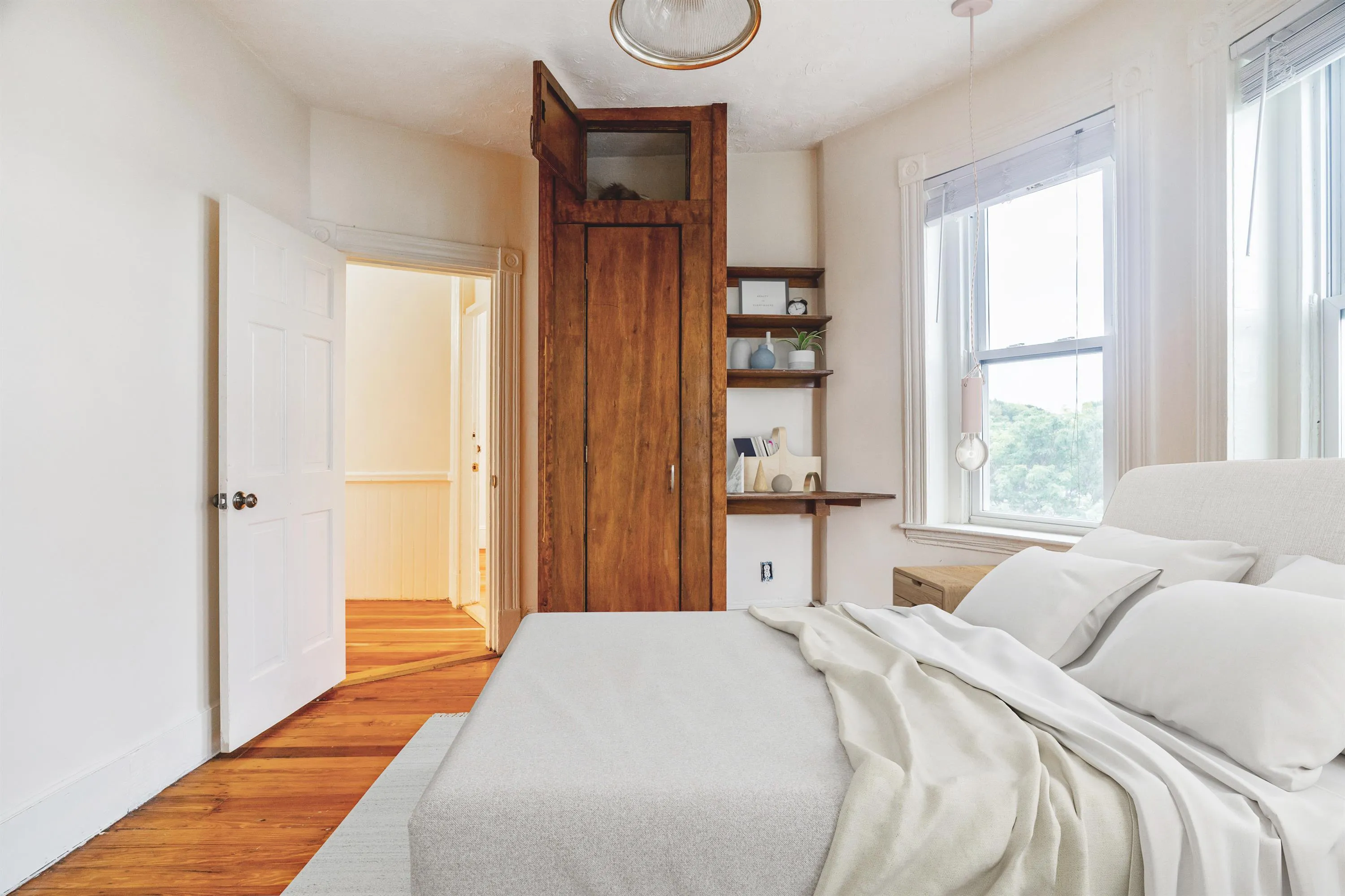 126 Day St, Jamaica Plain