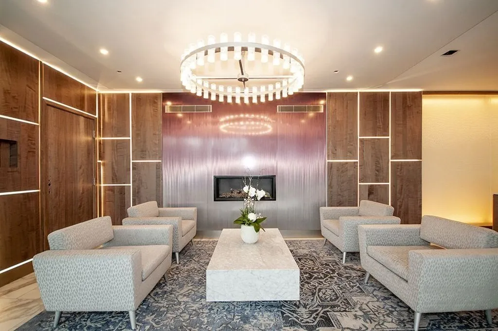 10 Museum Way, East Cambridge