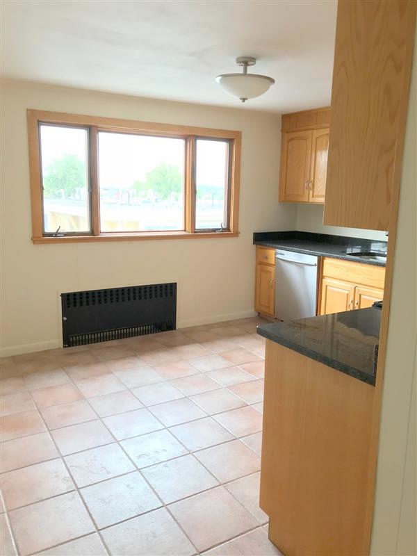 34 Preston Rd, Ward Two