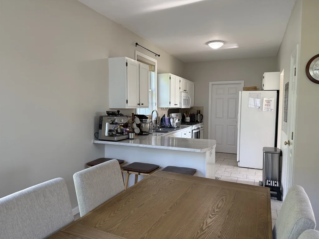 73 Odonnell Ave, Shrewsbury