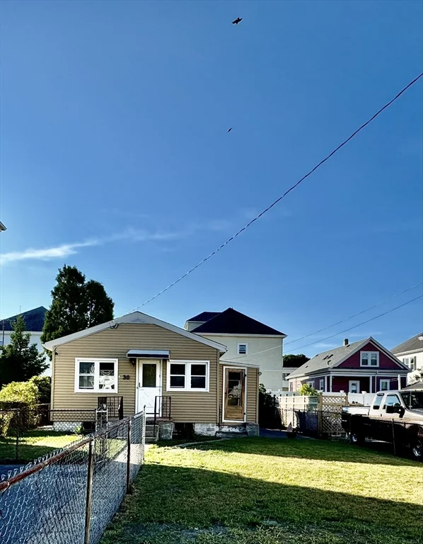 30 Lucas St, South End