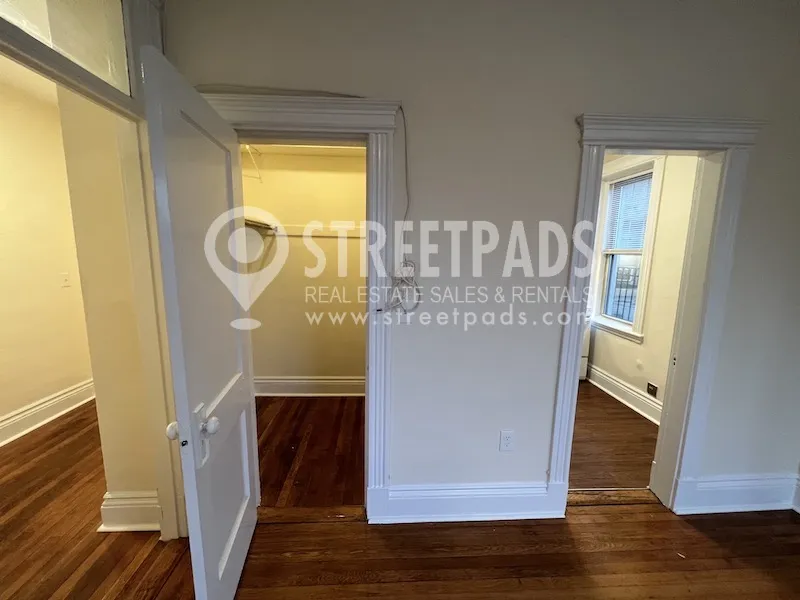 31 Park Dr, Fenway