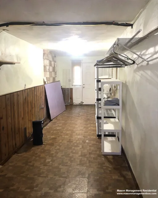 3 Circuit Ln, Watertown