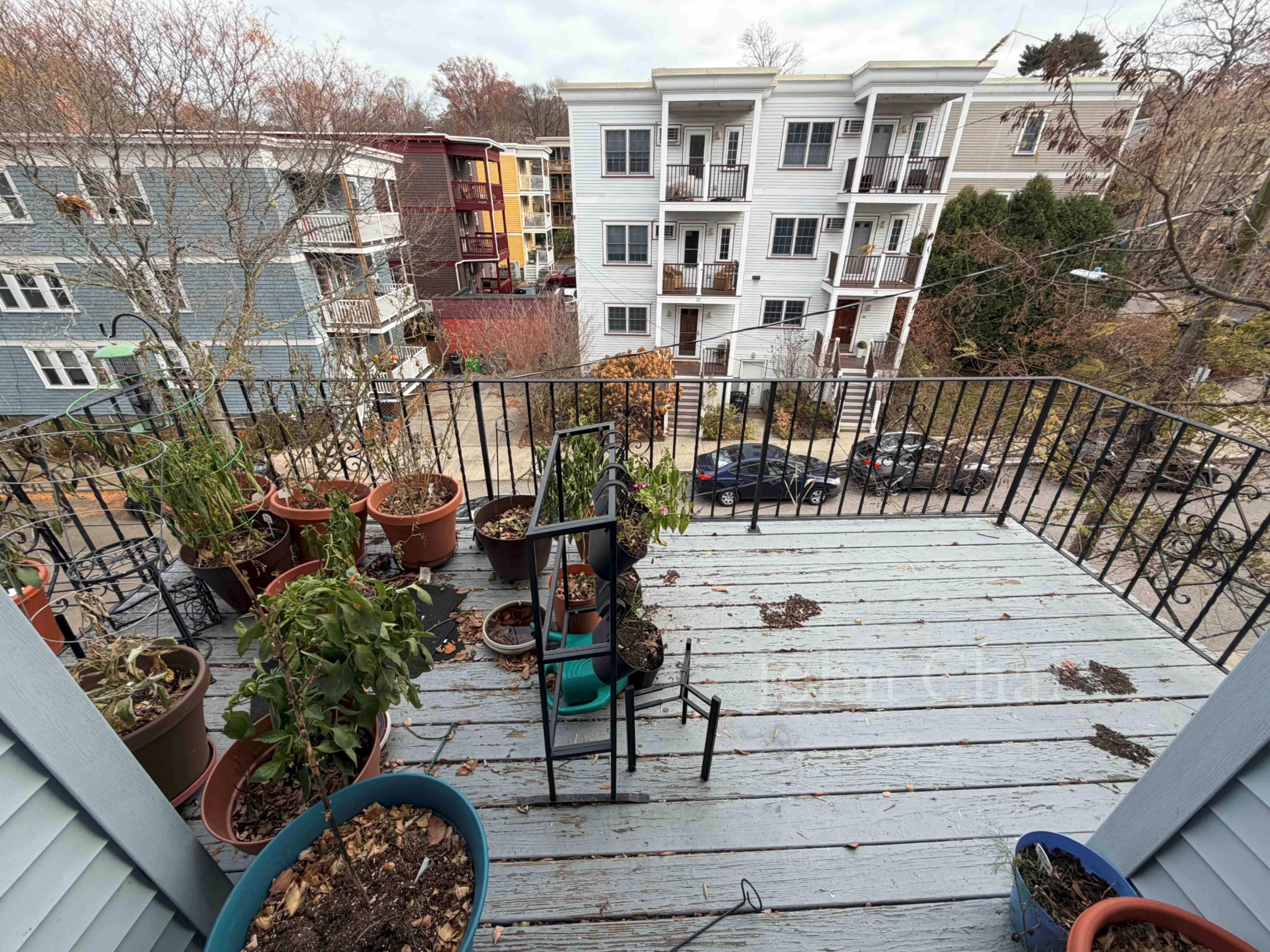 33 Lourdes Ave, Jamaica Plain