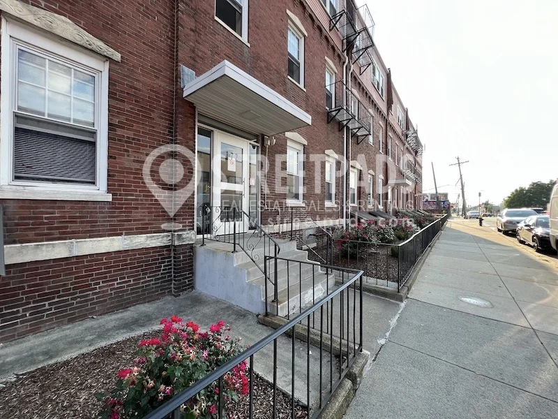 172 North Beacon St, Brighton