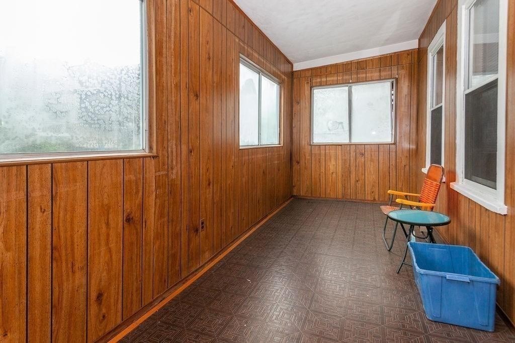 136 Saratoga St, East Boston