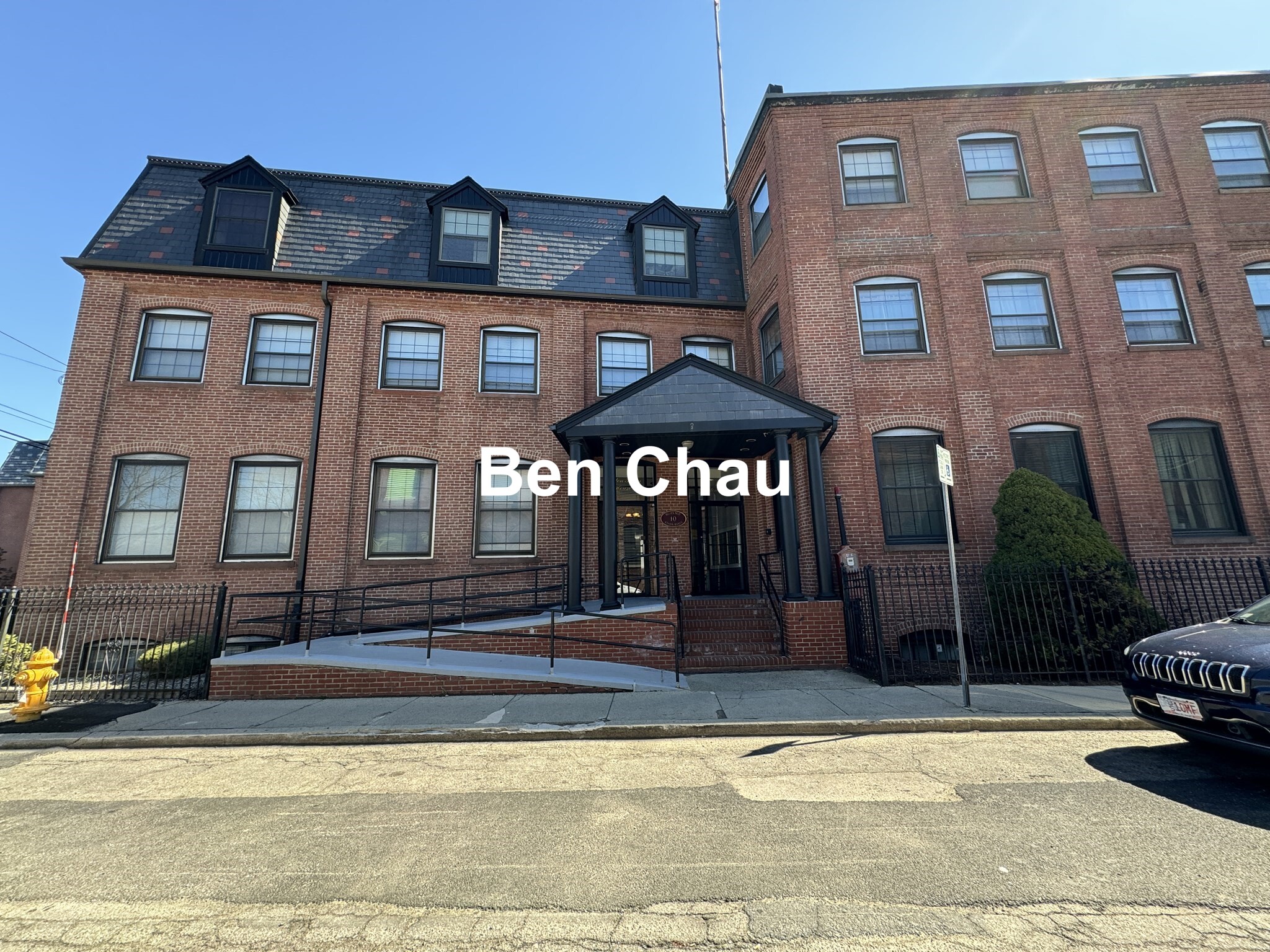 10 Weston Ave, Quincy