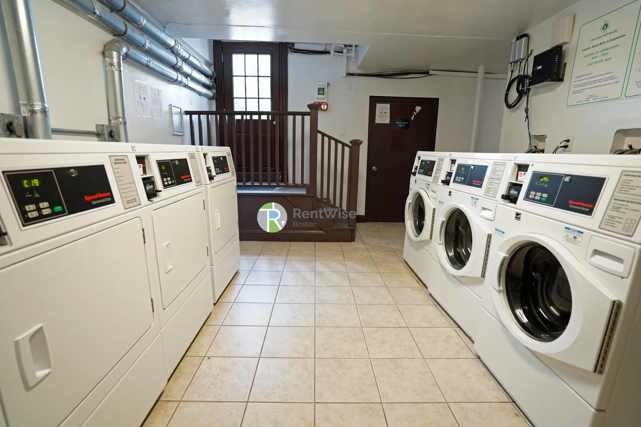 17 Fairbanks St, Griggs Park