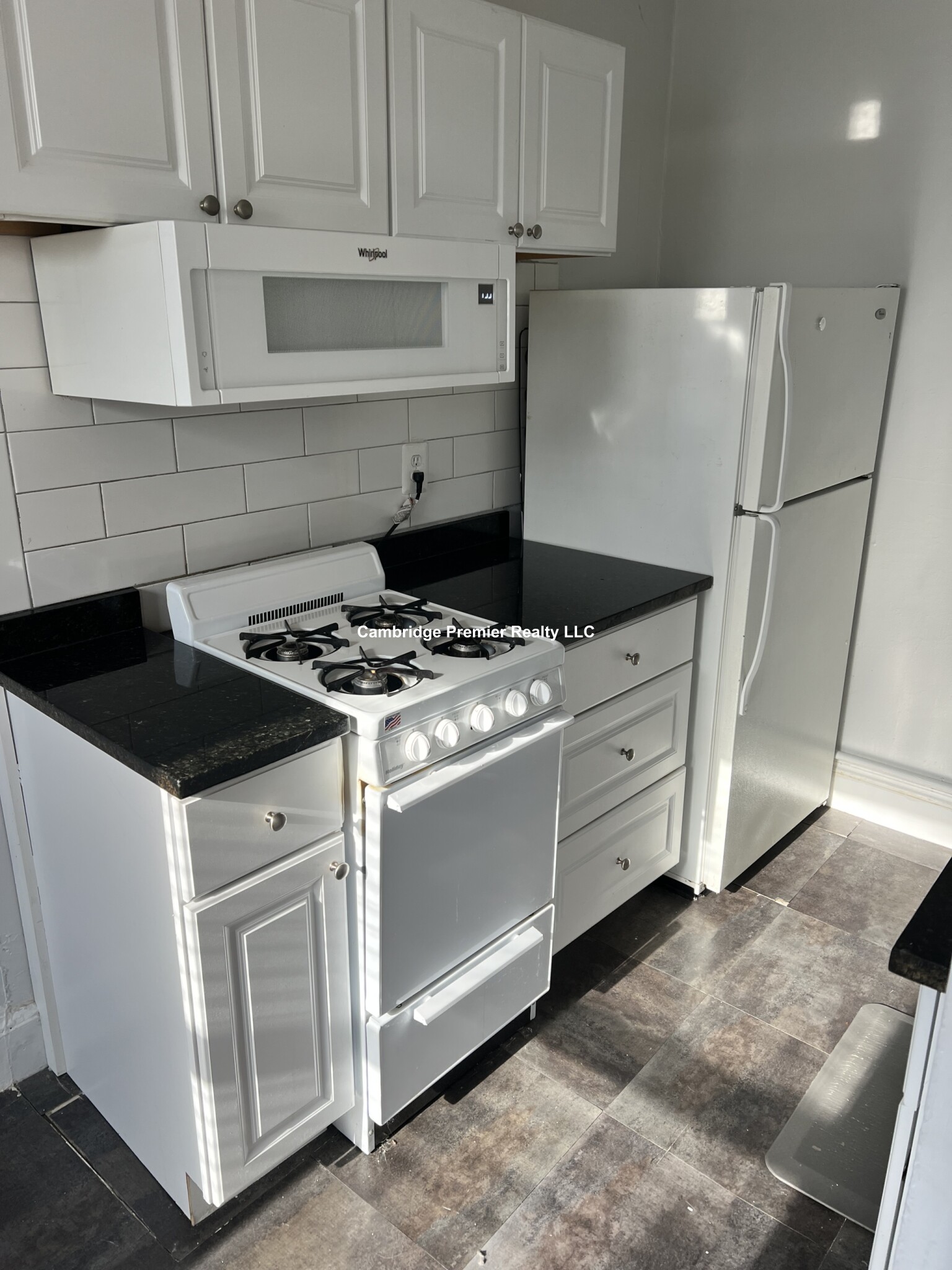 335 Harvard St, Mid-Cambridge