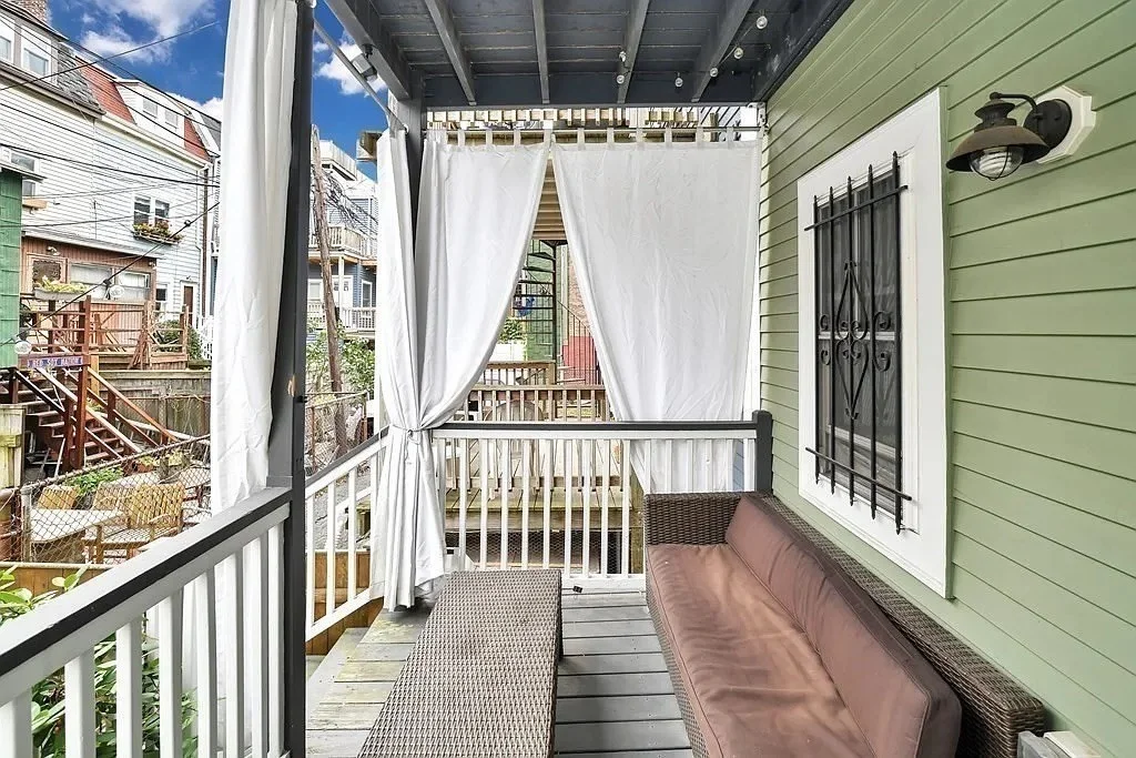 254 Bowen St, South Boston