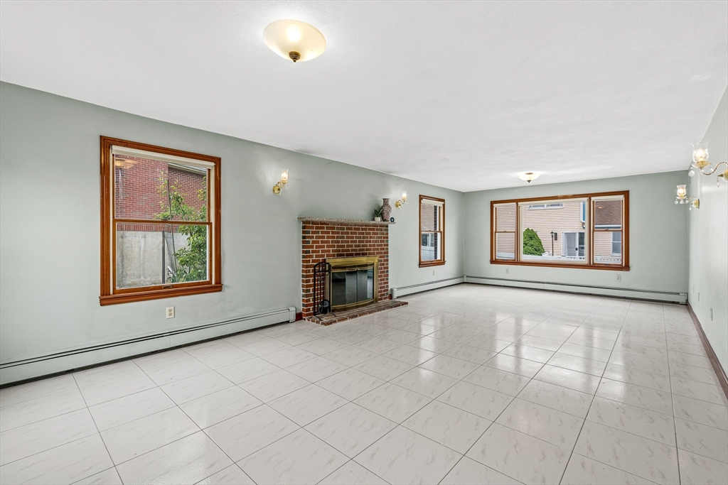 1 Via Marino, Medford