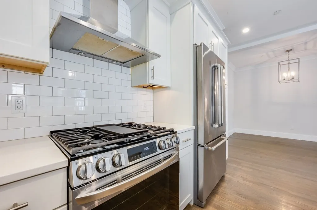 8 Enterprise St, Dorchester