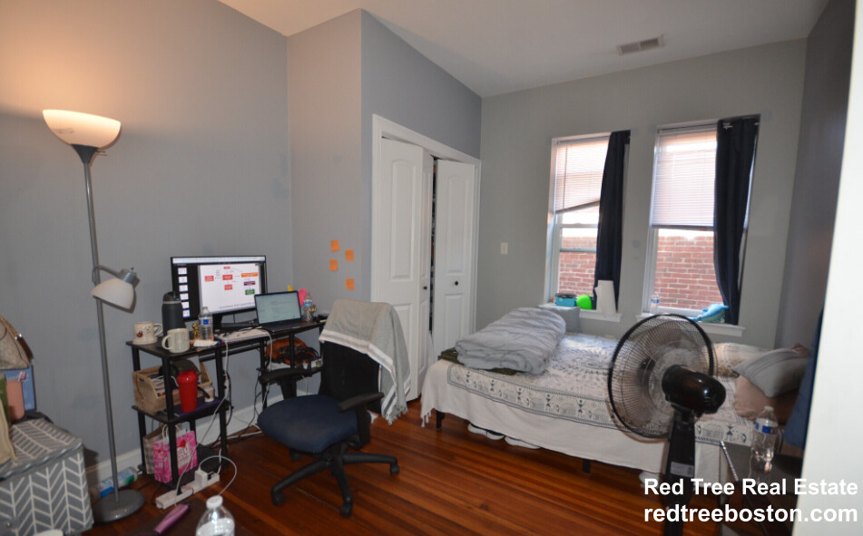 191 Boylston St, Jamaica Plain