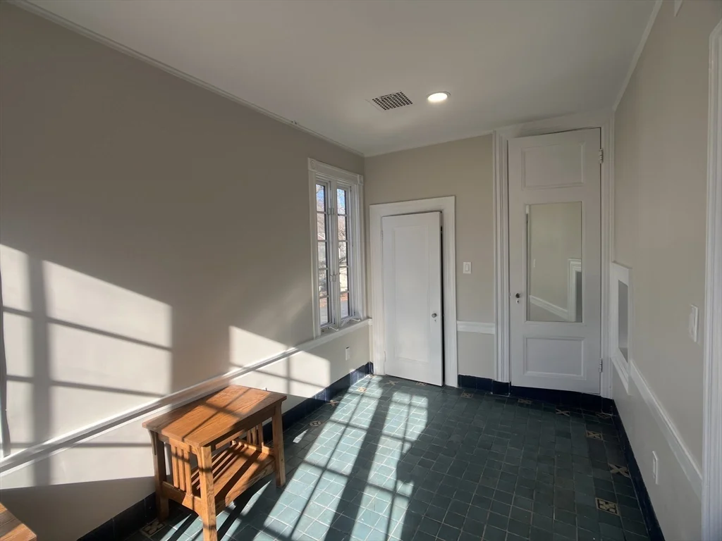 1 Arborway, Jamaica Plain