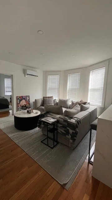 67 School St, Everett