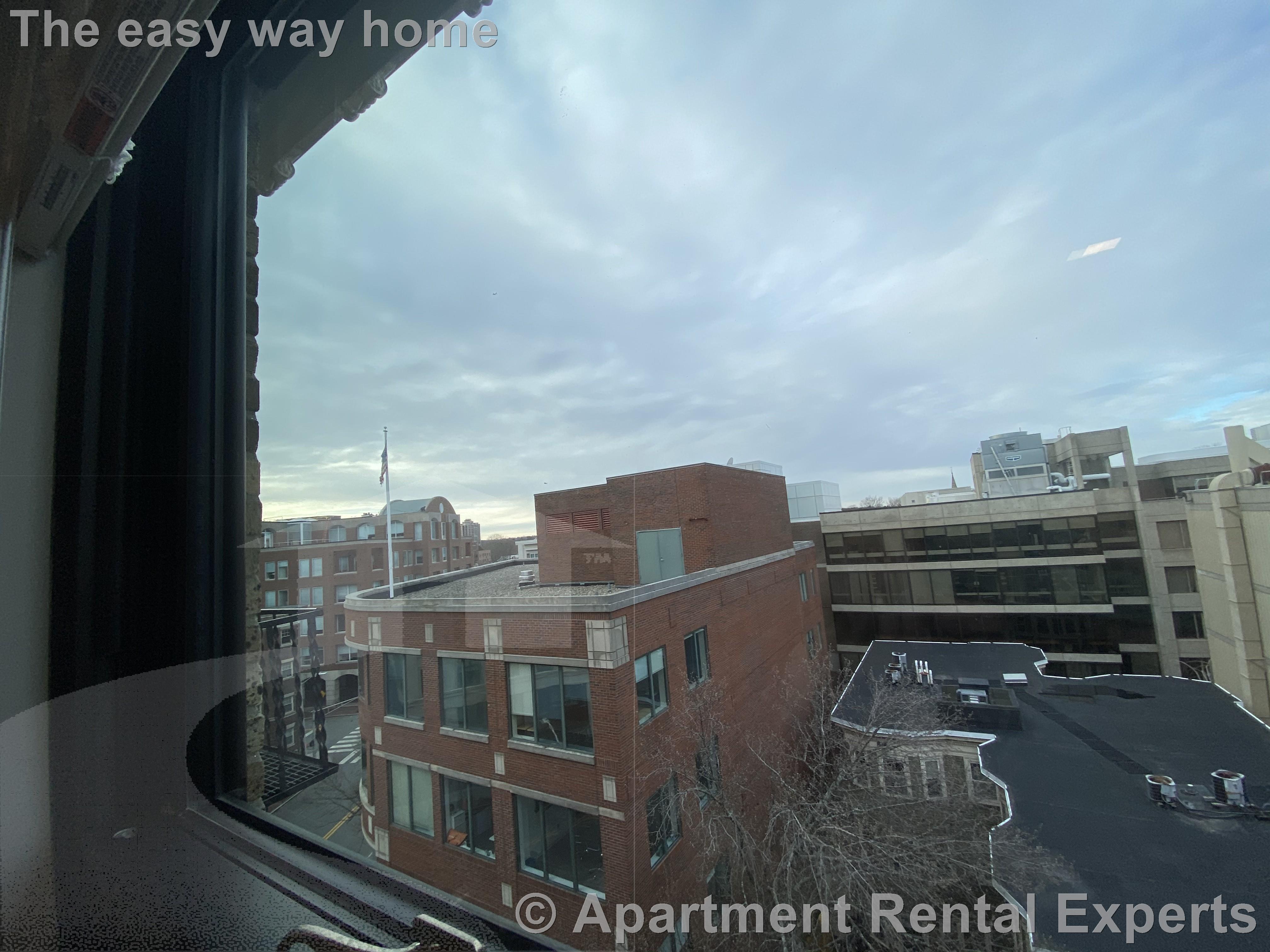 115 Mt Auburn St, Harvard Square