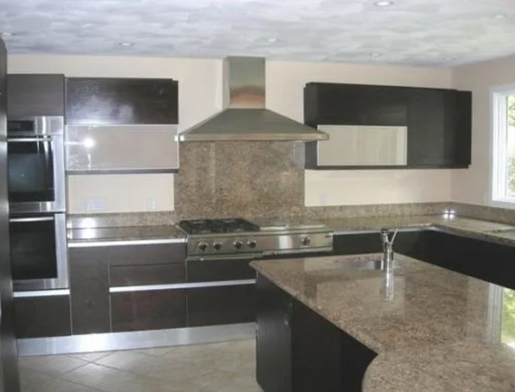 130 East Emerson, Lexington