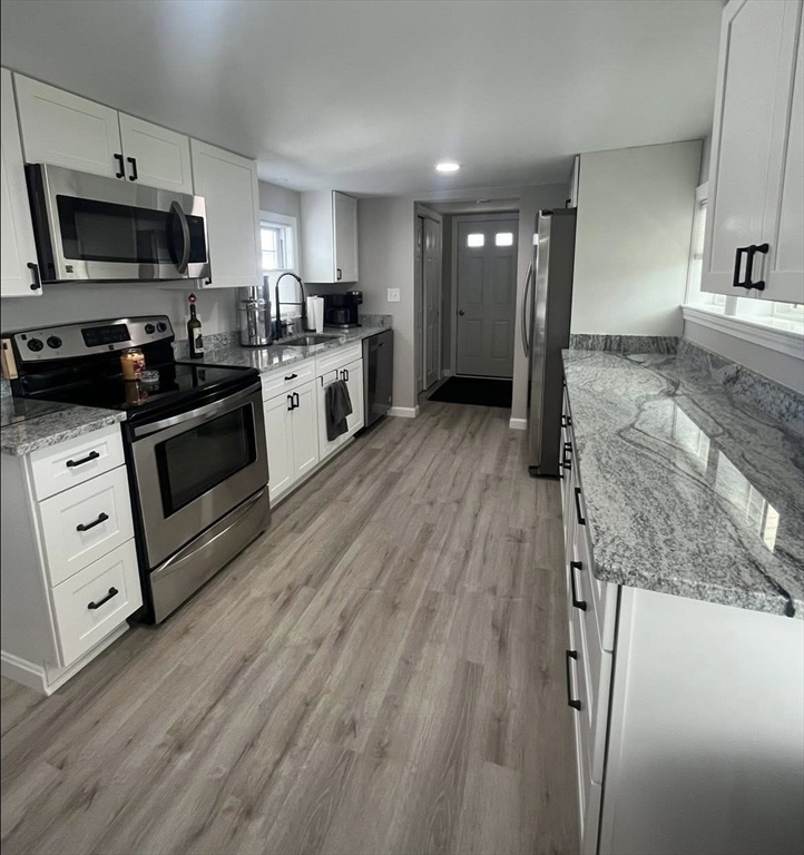 45 Bay State Rd, Rehoboth