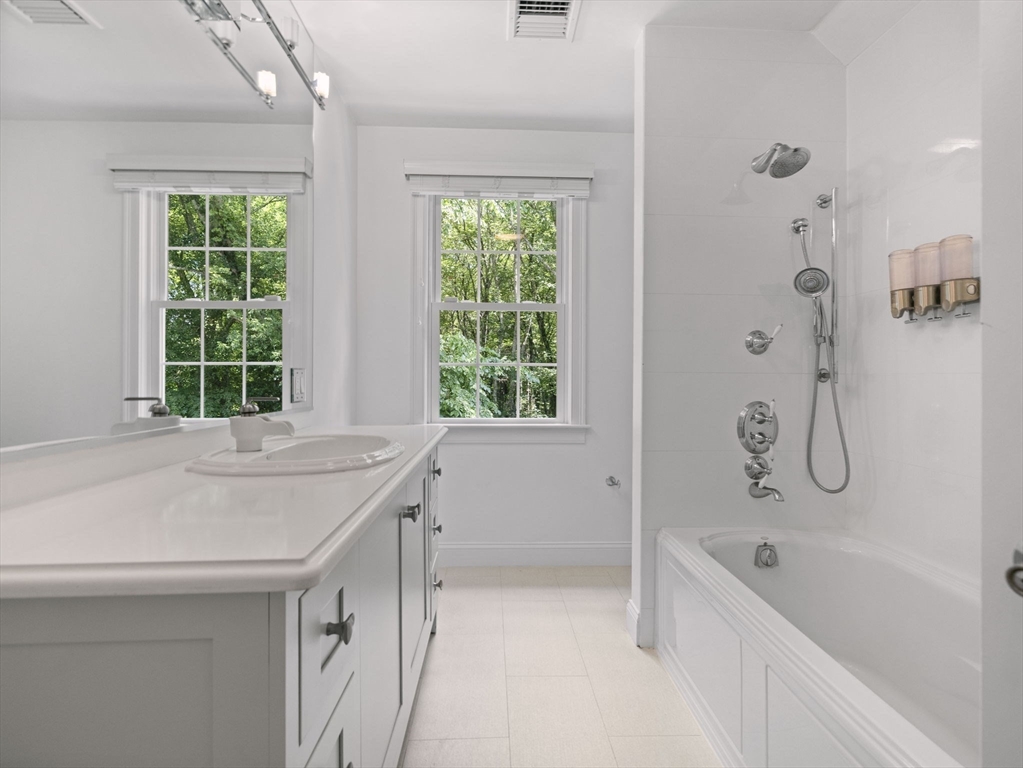 93 Goulding St W, Sherborn