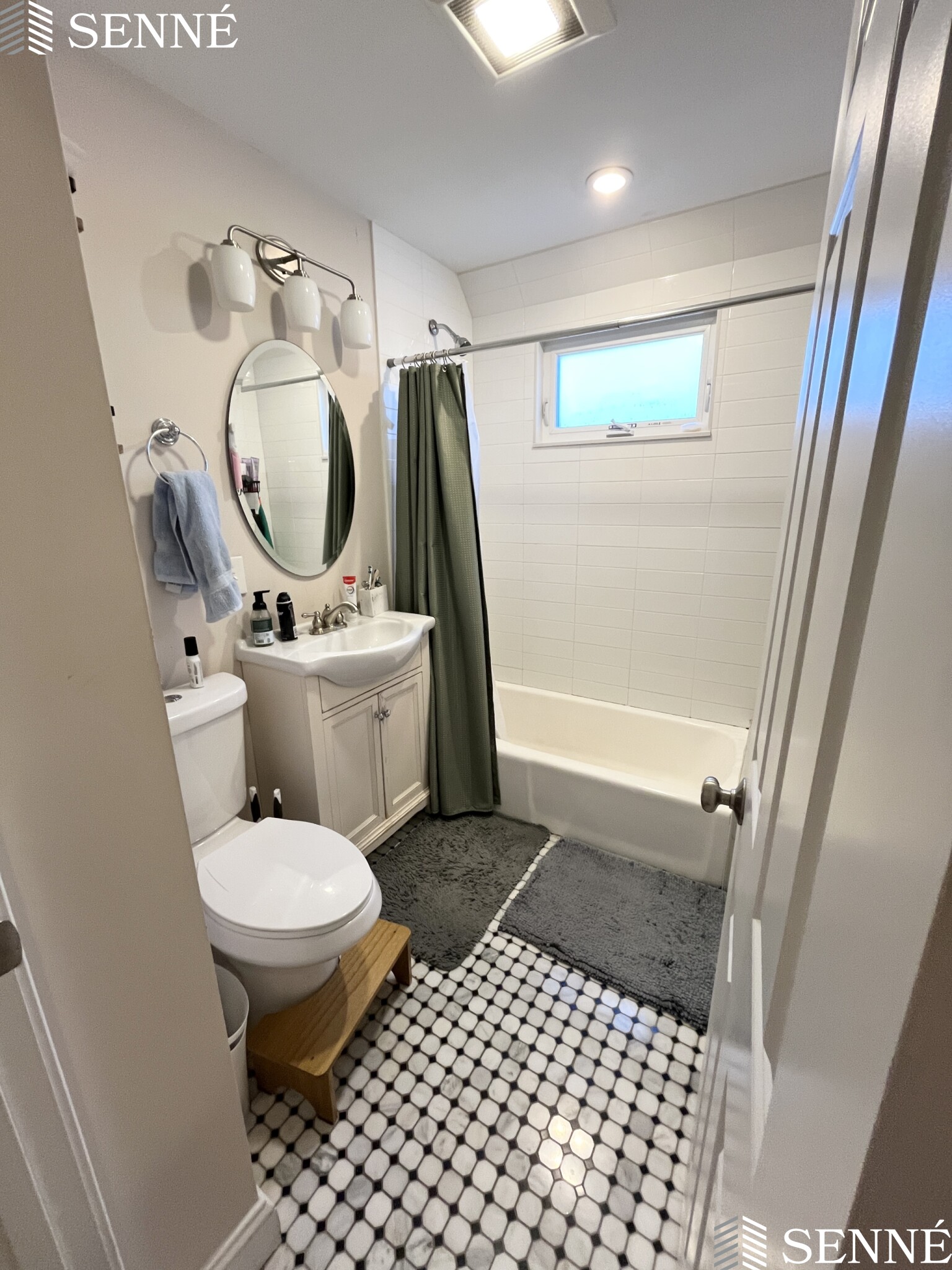 24 Willard Ave, South Medford