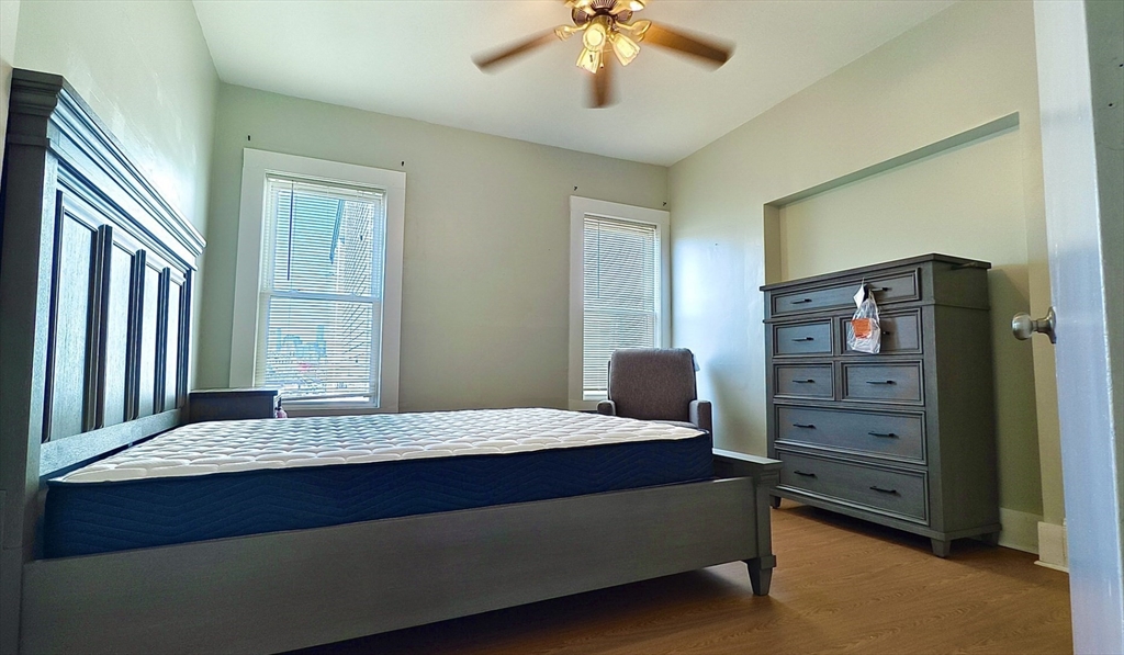 553 Dorchester Ave, South Boston