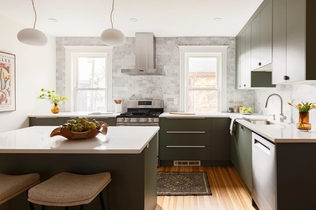 250 Walden, Neighborhood Nine