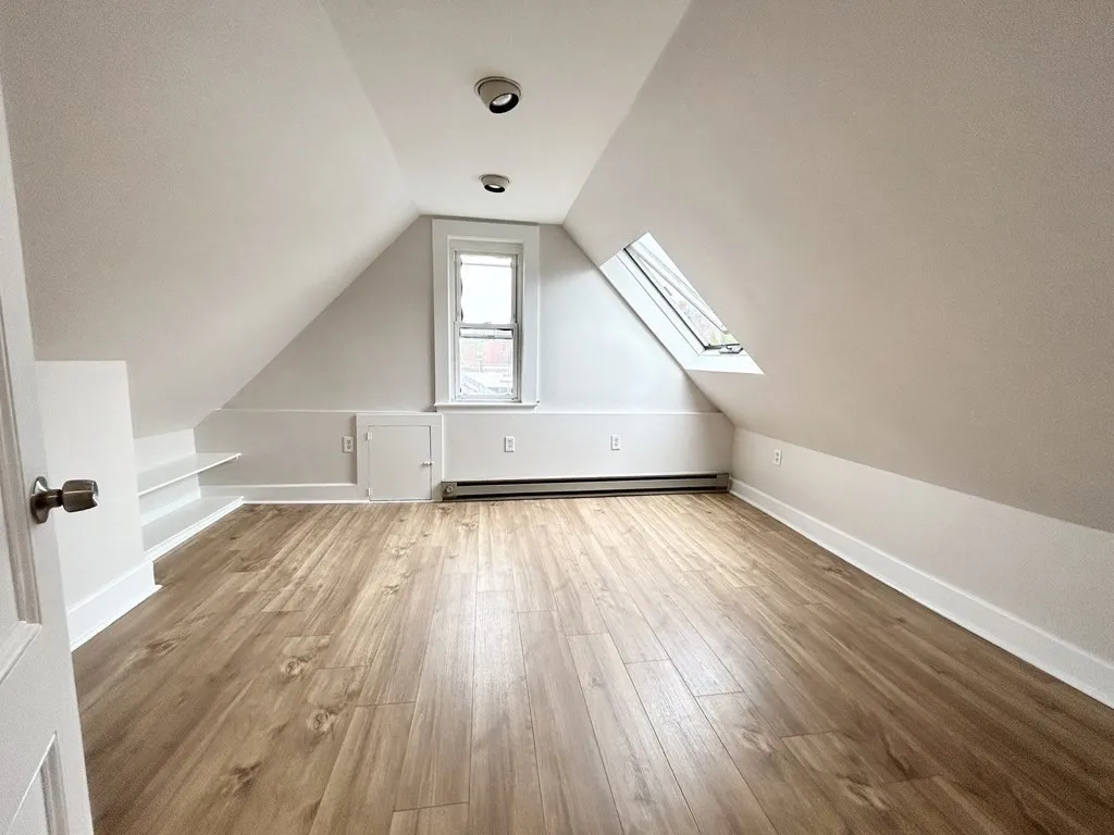 13 Saratoga, Boston