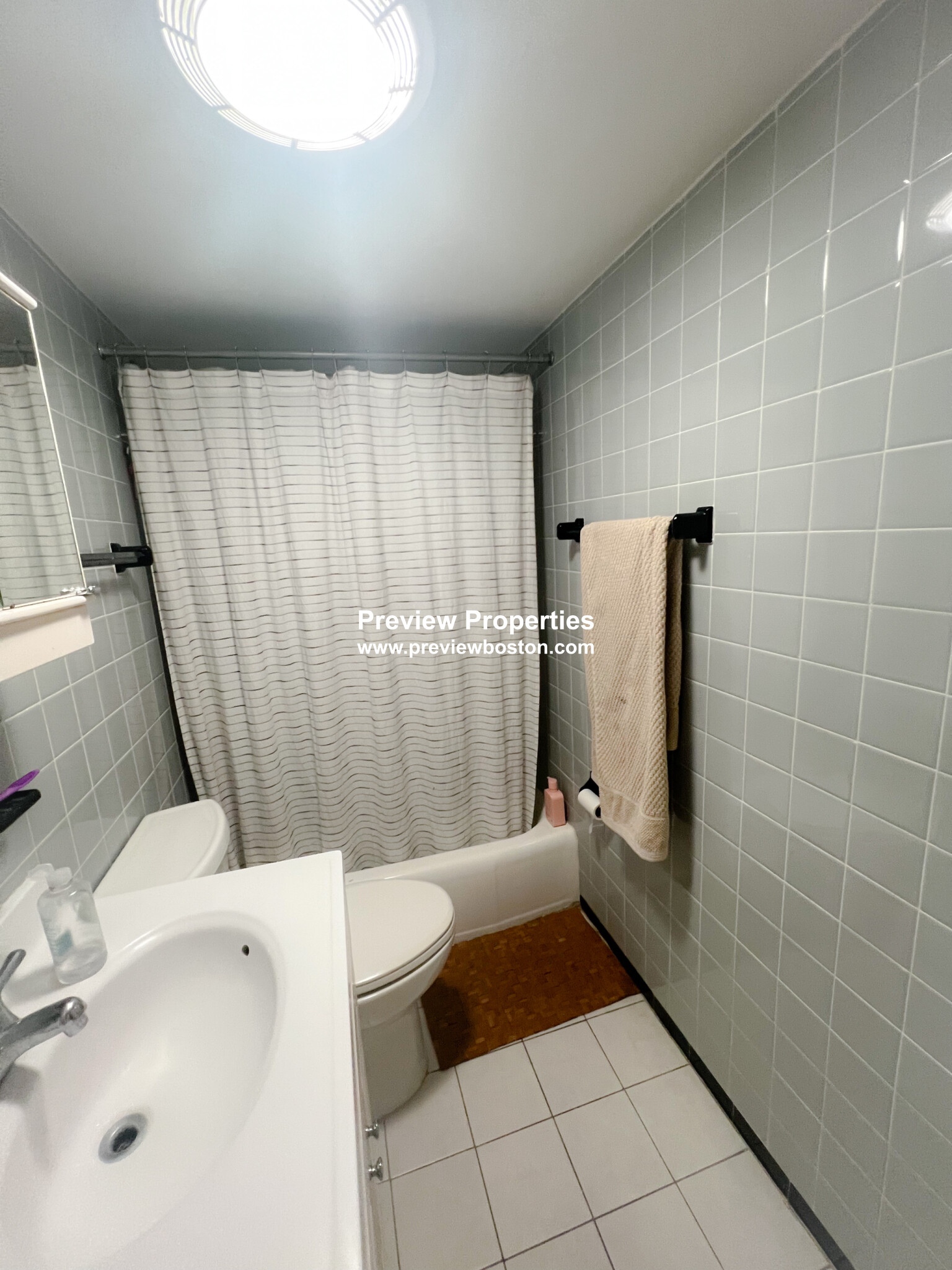 1480 Commonwealth Ave, Brighton