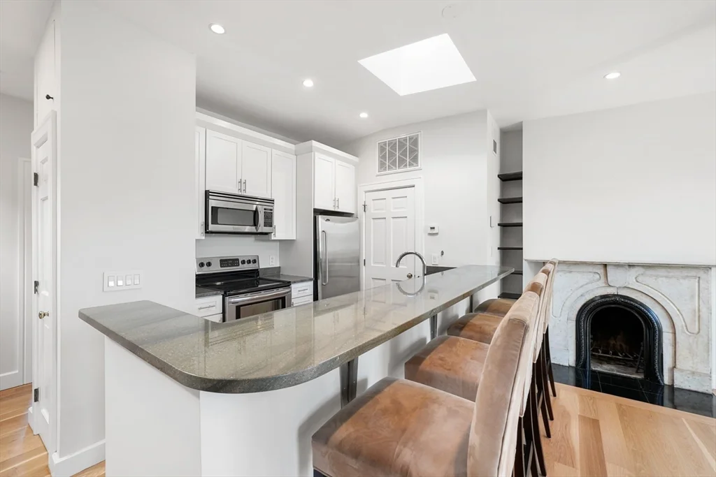 31 Concord Sq, South End