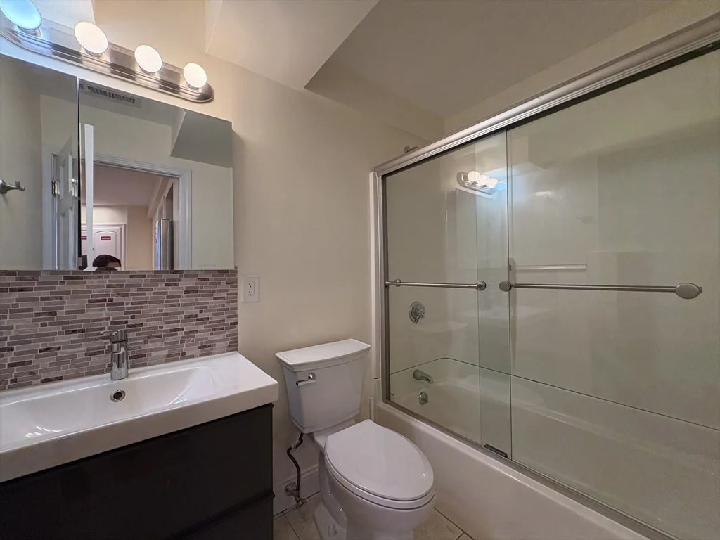 1801 Beacon St, Brookline