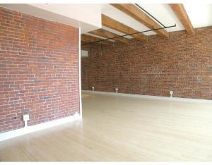 254 Friend St, West End