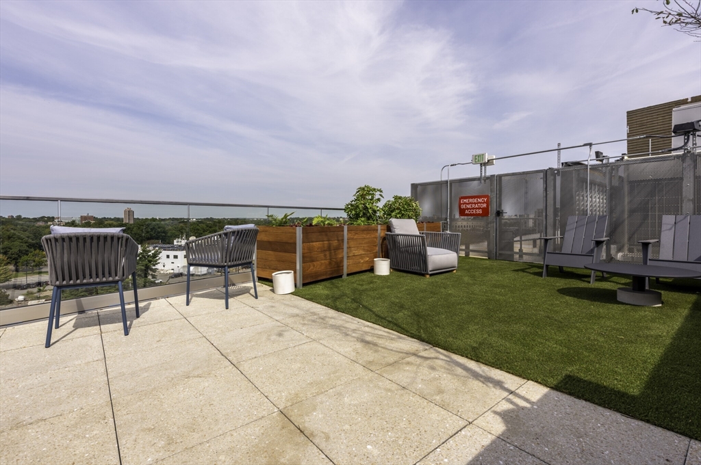 280 Western Ave, Allston