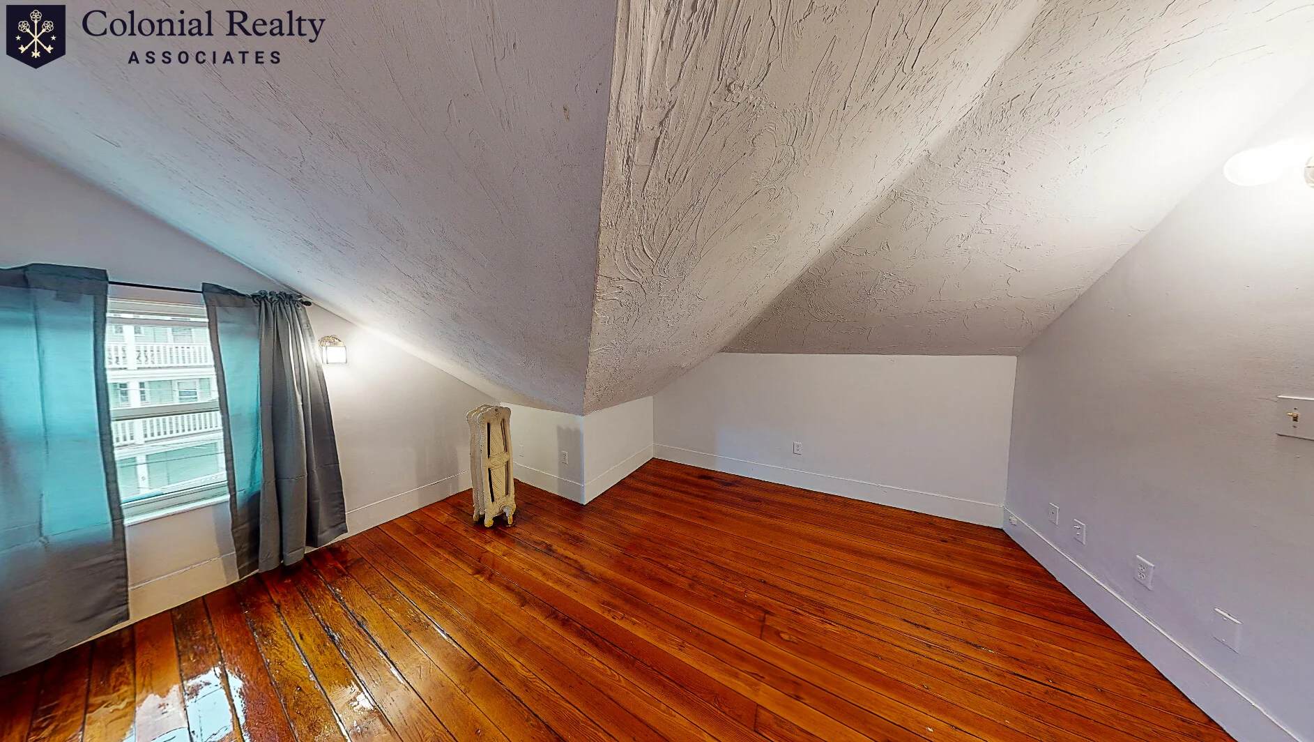 8 Haskell St, Allston