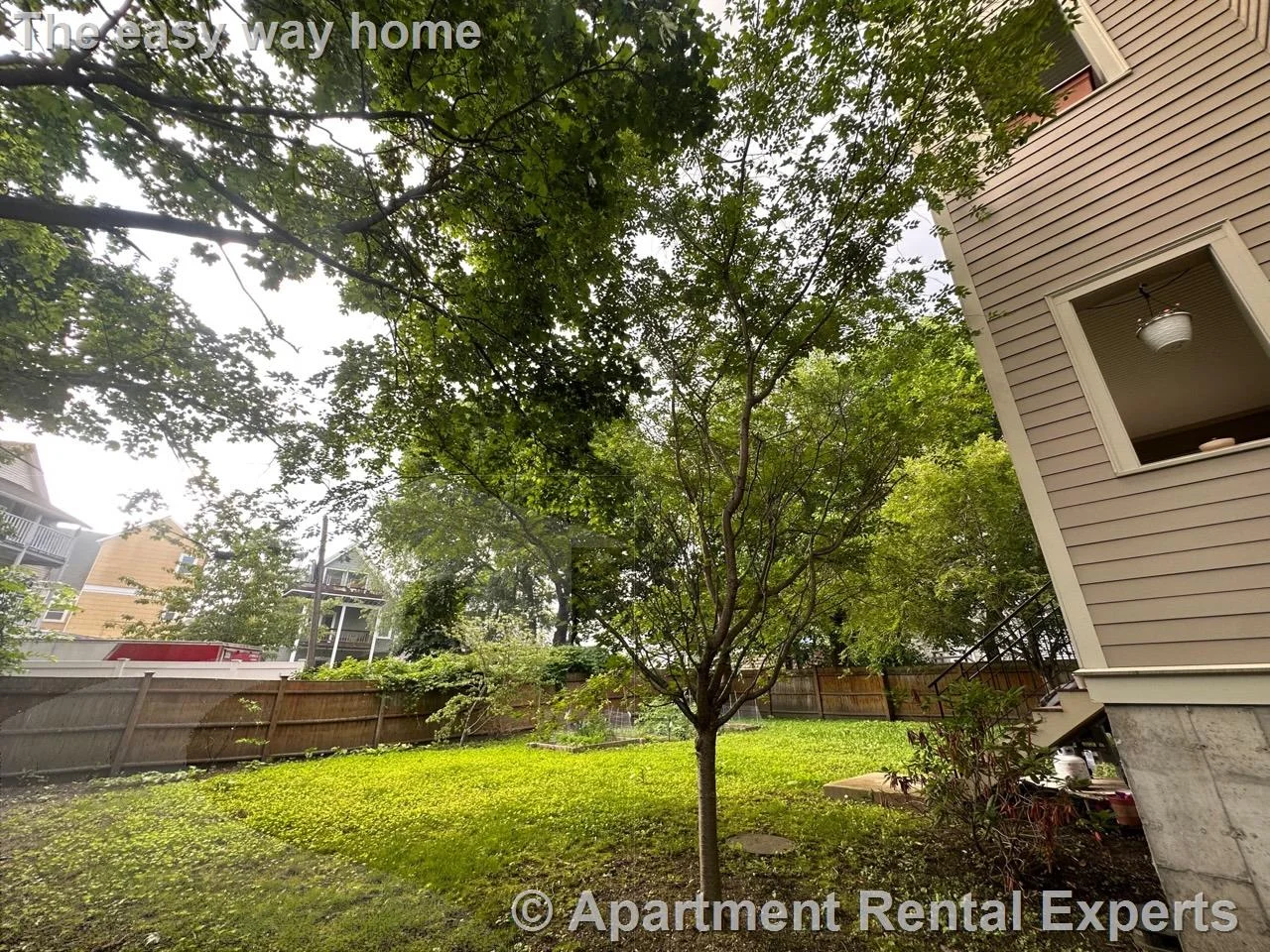 16 Linden Ave, Porter Square