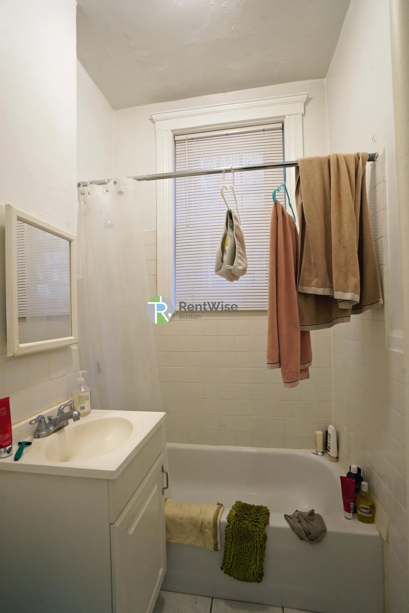 1848 Commonwealth Ave, Brighton