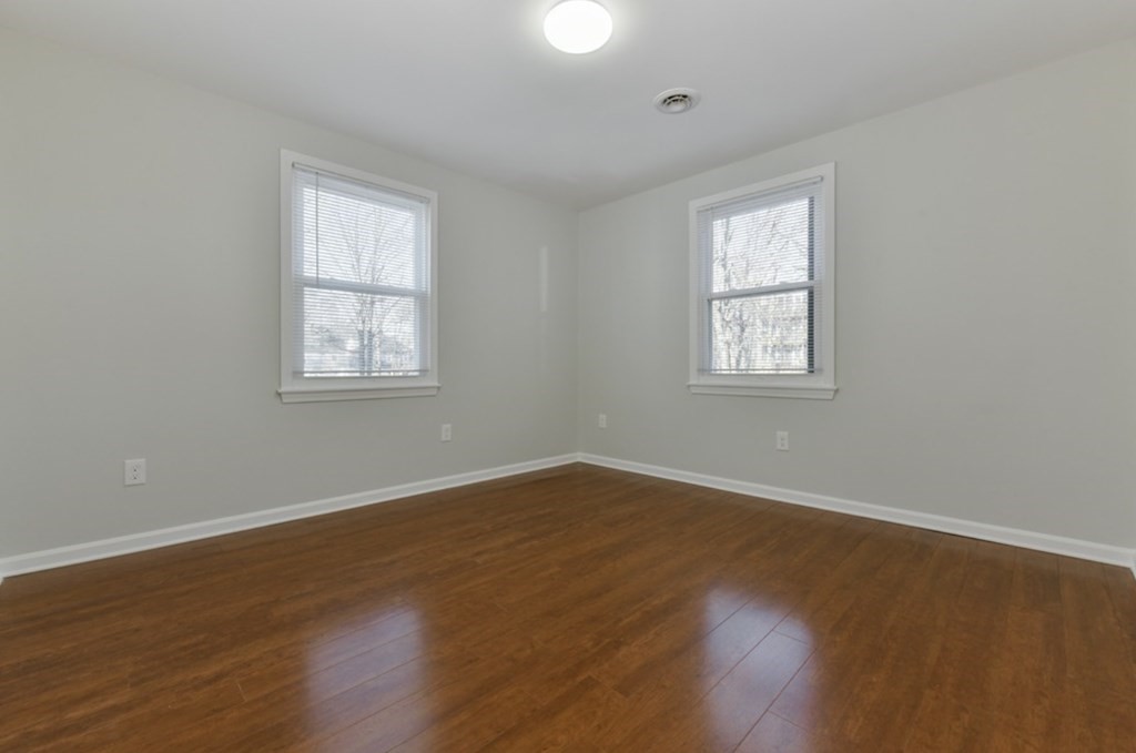 19 Fuller St, Dorchester