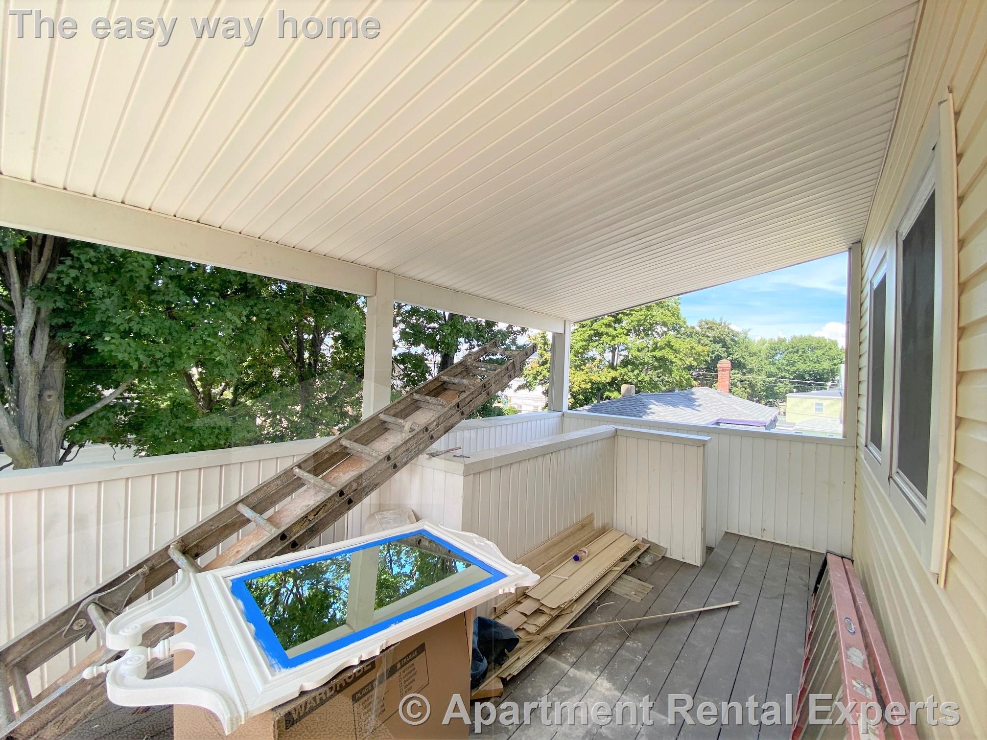 66 Dudley St, Salem St. Area