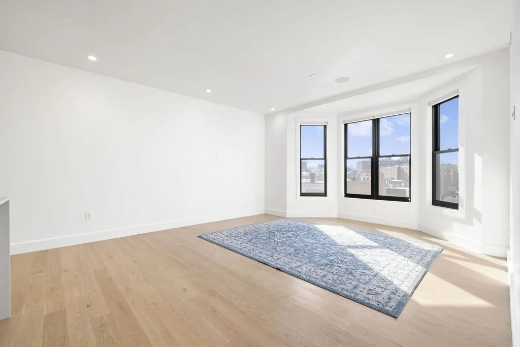 472 W Broadway, South Boston