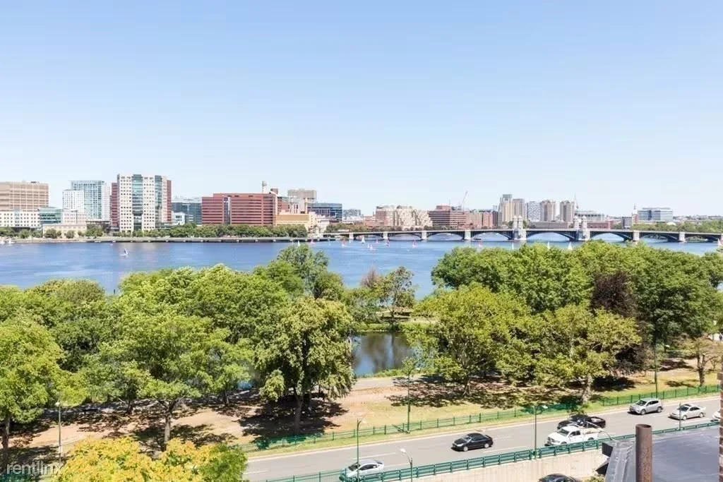 214 Beacon, Back Bay
