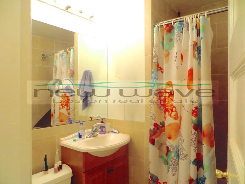 206 Commonwealth Ave, Back Bay