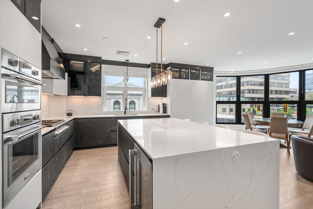 69 Walnut, Boylston Street