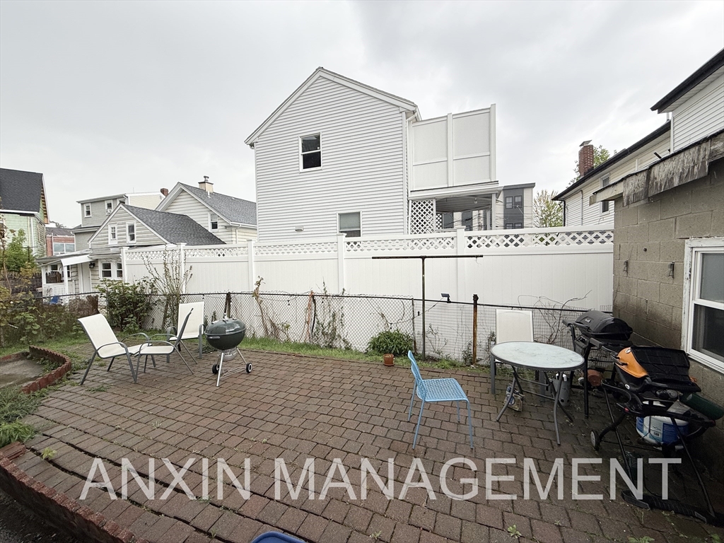 14-16 Allen St, Inman Square