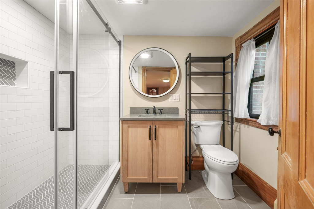 11 Jefferson St, Back Bay