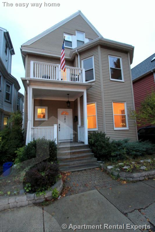 381 Highland Ave, Davis Square