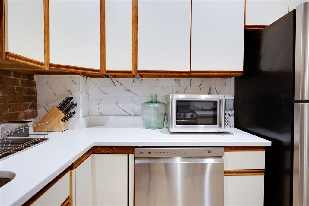 114 Trenton St, East Boston