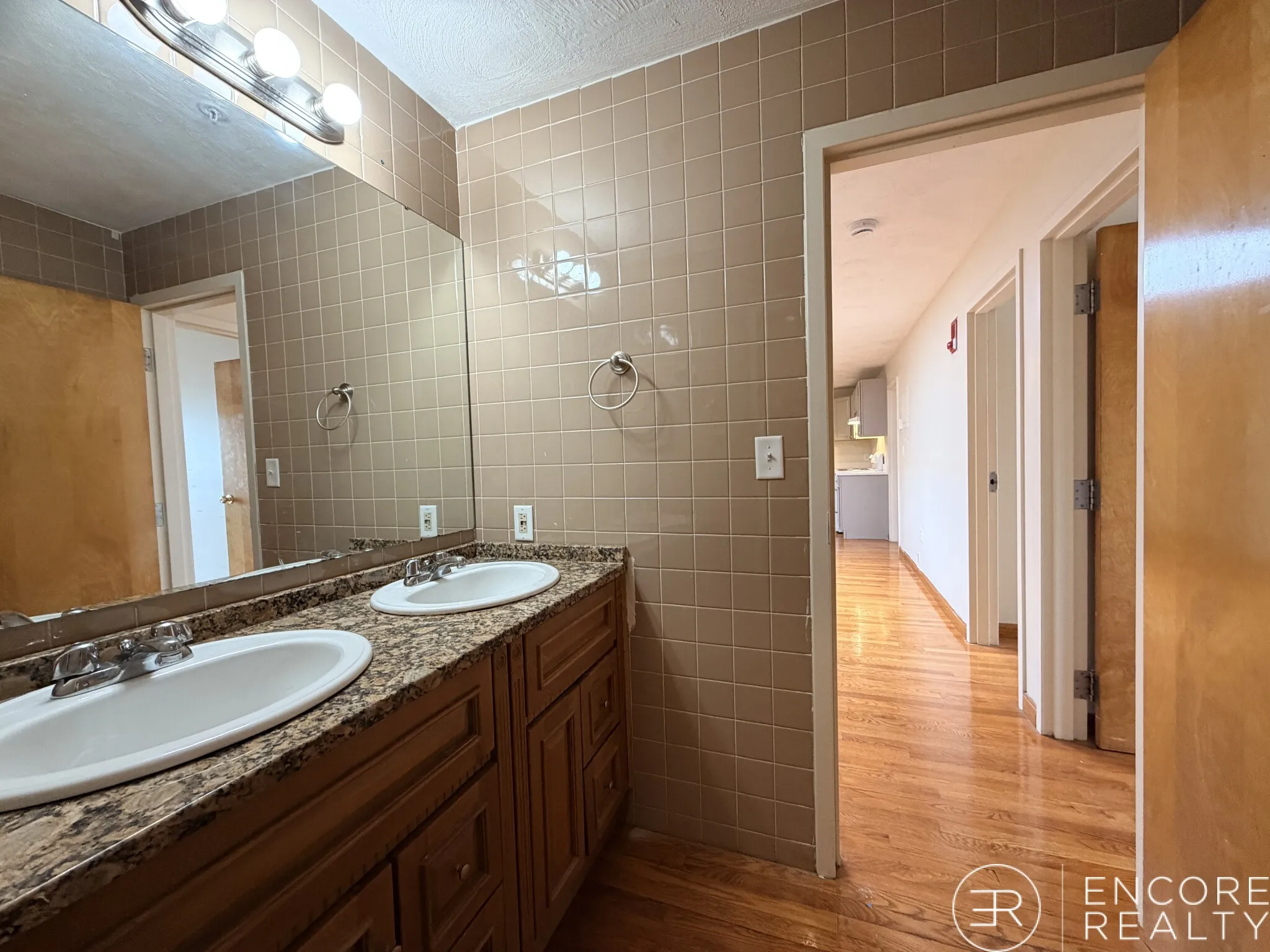 1110 Commonwealth Ave, Brighton