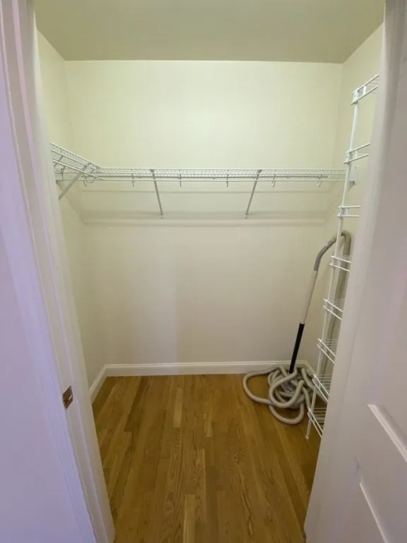 378 Washington St, Winchester