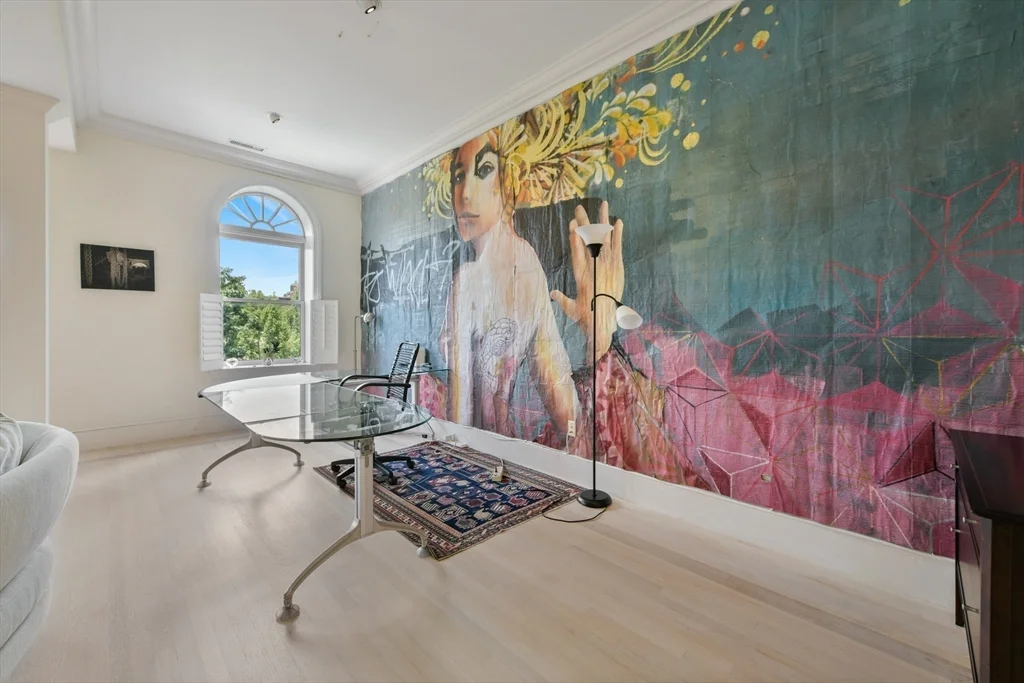 294 Commonwealth Ave, Back Bay